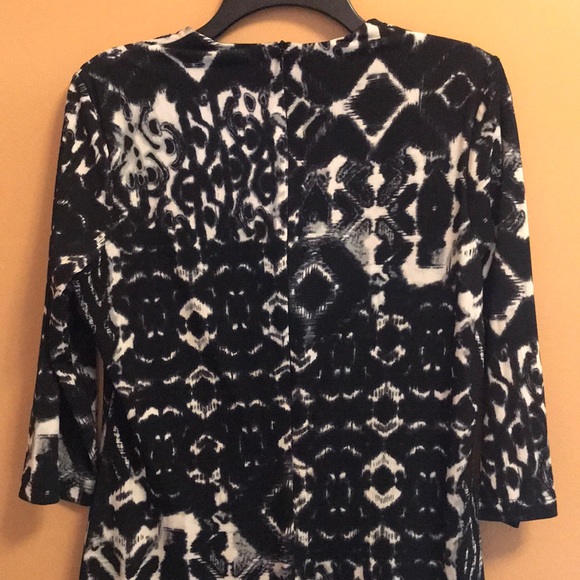 Patterned dress - Picture 4 of 4